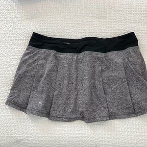 Lululemon Pace Rival Mid-Rose Skirt Grey Regular size 12